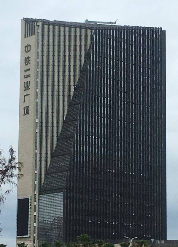 天悦湖畔周边配套