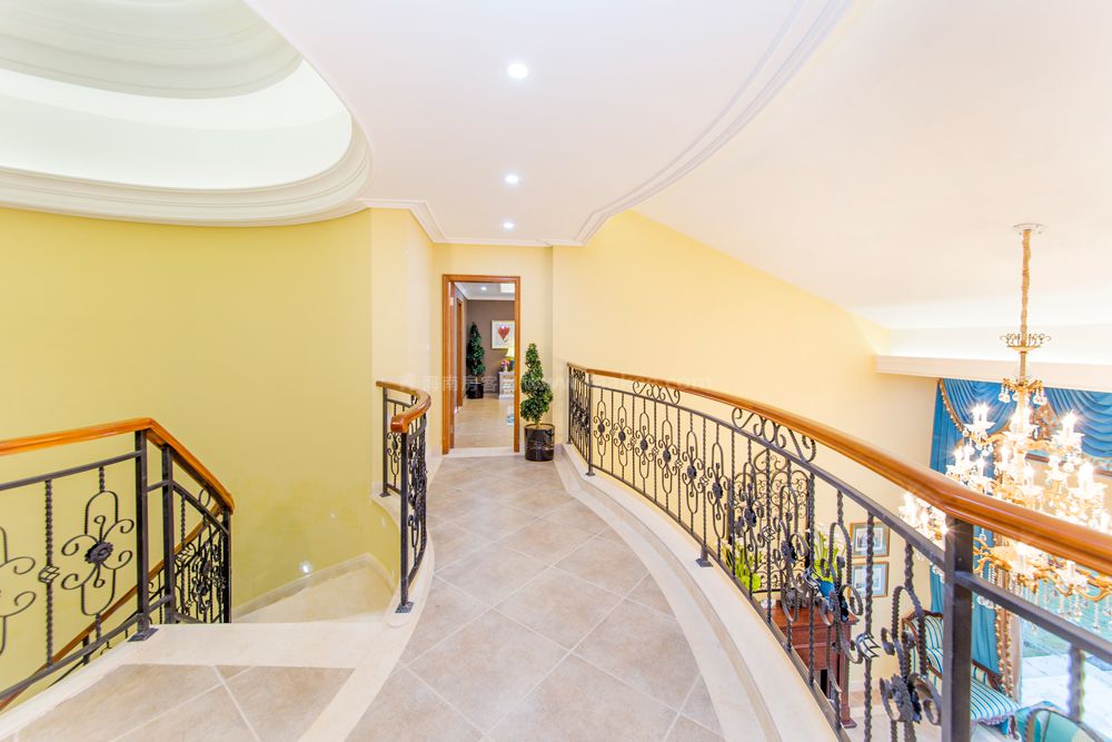 铂丽湾别墅DC户型样板间-二楼