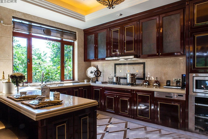 富力红树湾别墅样板间1