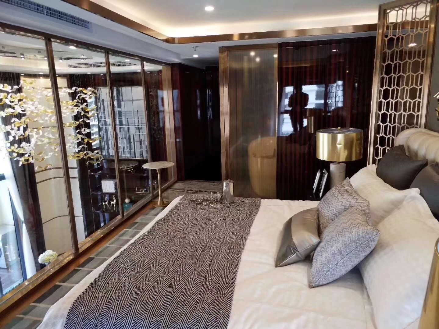 远大购物广场样板间 