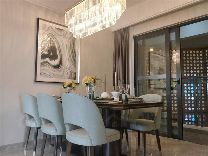 雅居乐金沙湾样板间