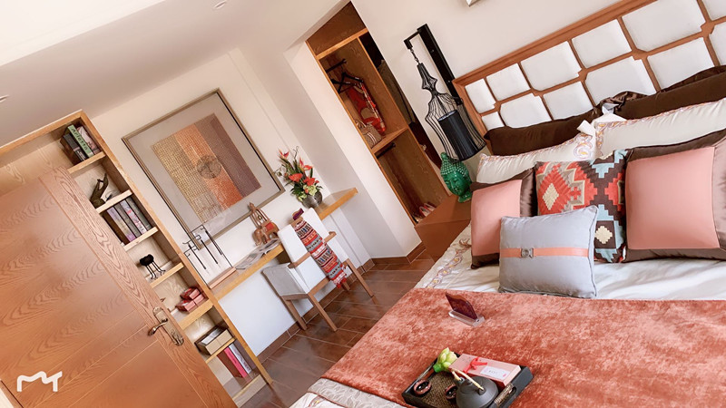 山水御墅跃层样板间