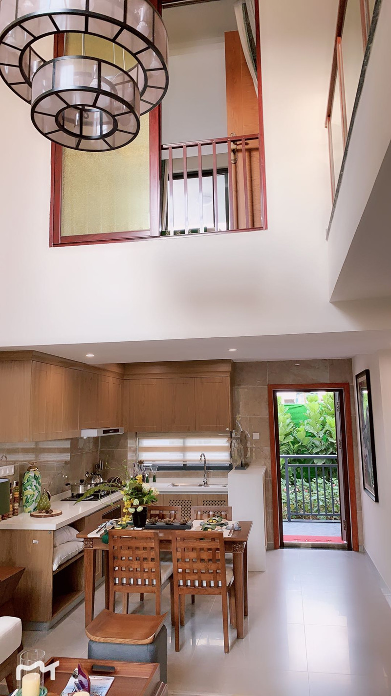 山水御墅跃层样板间