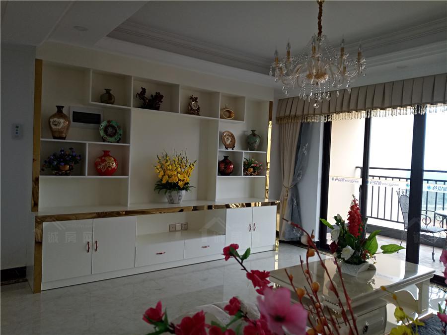 芭提雅火山岩温泉小镇