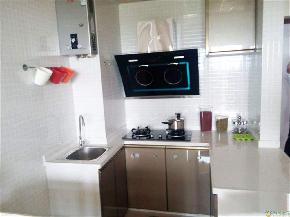 芭提雅火山岩温泉小镇